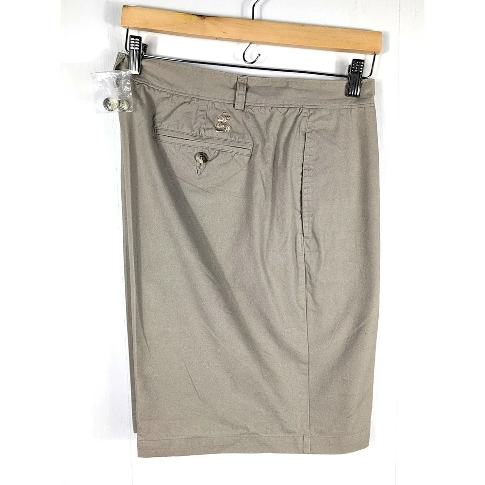 Disney World Mens Chino Shorts Size 38 Beige Flat Front Khaki Mickey Mouse New - Picture 2 of 16